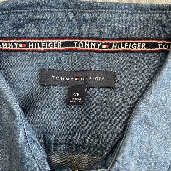 Tommy Hilfiger Denim Romper Shorts Zip Front. Size S - Picture 7 of 9